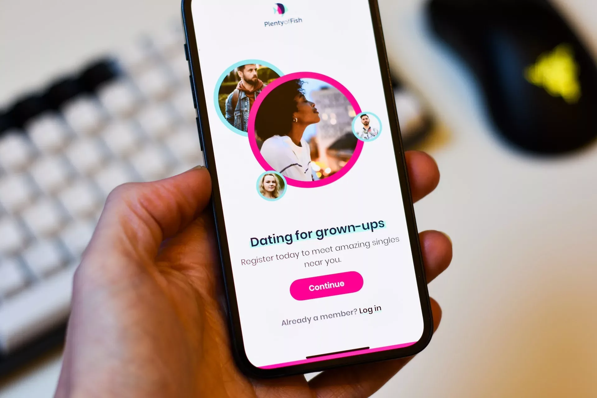 How Restricted Does Online Dating Need to Be? – Besedo